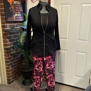 Livi Active Pink and Black Leggings